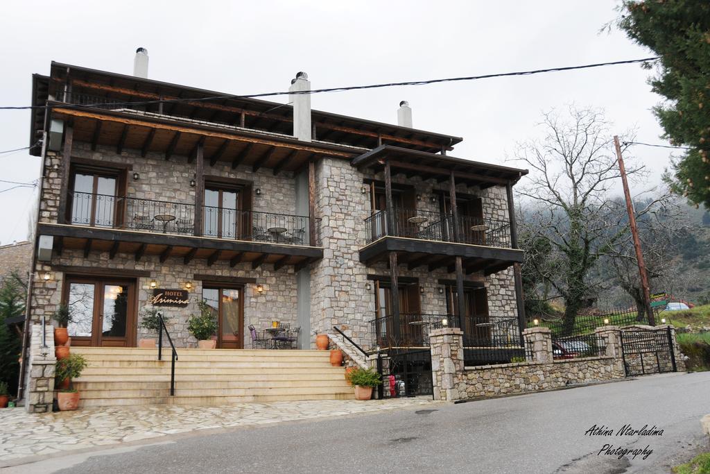 Asimina Guesthouse, Eptalofos Parnassos Экстерьер фото